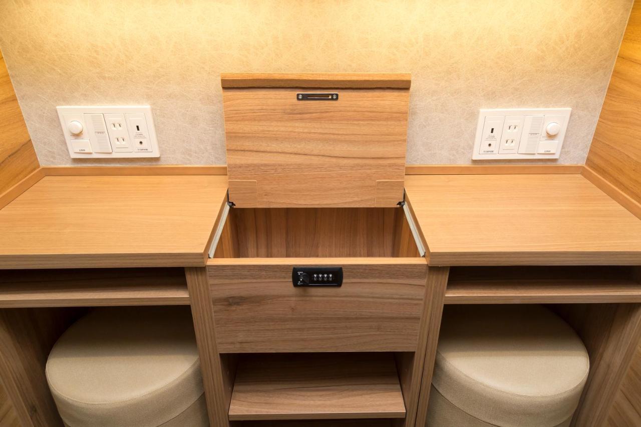Global Cabin Tokyo Suidobashi Ngoại thất bức ảnh
