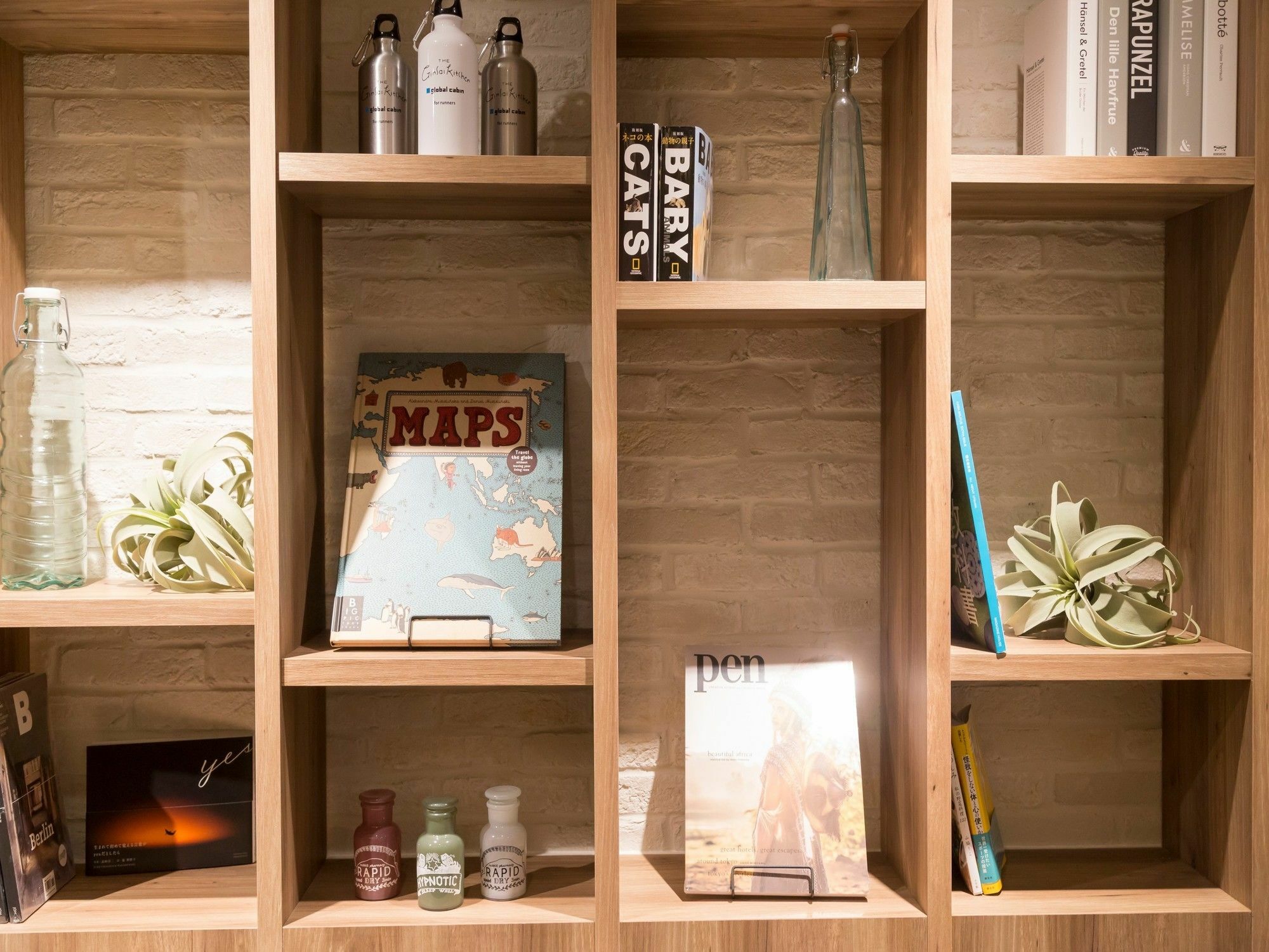 Global Cabin Tokyo Suidobashi Ngoại thất bức ảnh